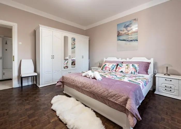 Apartment Amorentia *